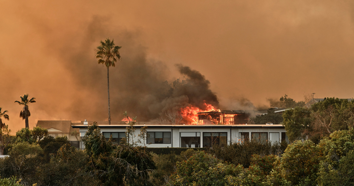 Los Angeles wildfire risk zones and home insurance availability map 2025